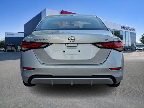 Used 2023 Nissan Sentra SV w/ All-Weather Package FWD image 5