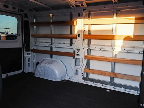 Used 2025 RAM ProMaster 2500 w/ U-Haul Equipment Group FWD image 20