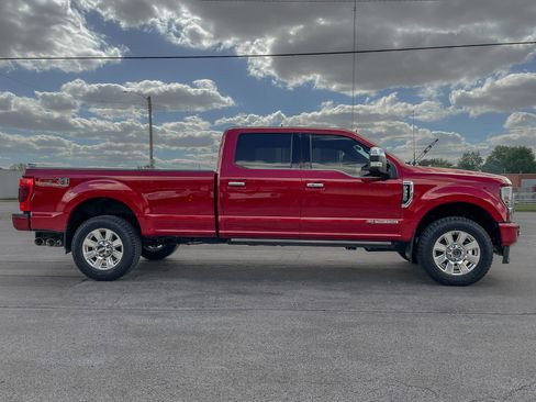Used 2022 Ford F350 Platinum w/ FX4 Off-Road Package AWD/4WD image 7