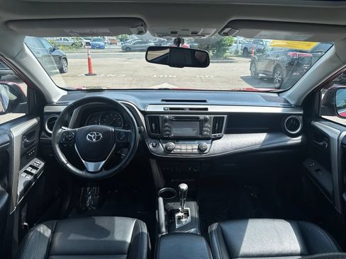 Used 2014 Toyota RAV4 Limited AWD/4WD image 12