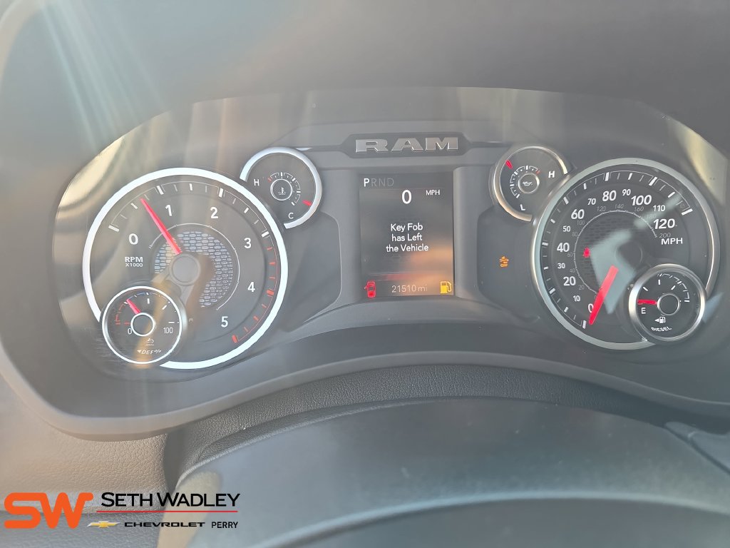 Used 2025 RAM 2500 Big Horn AWD/4WD image 18