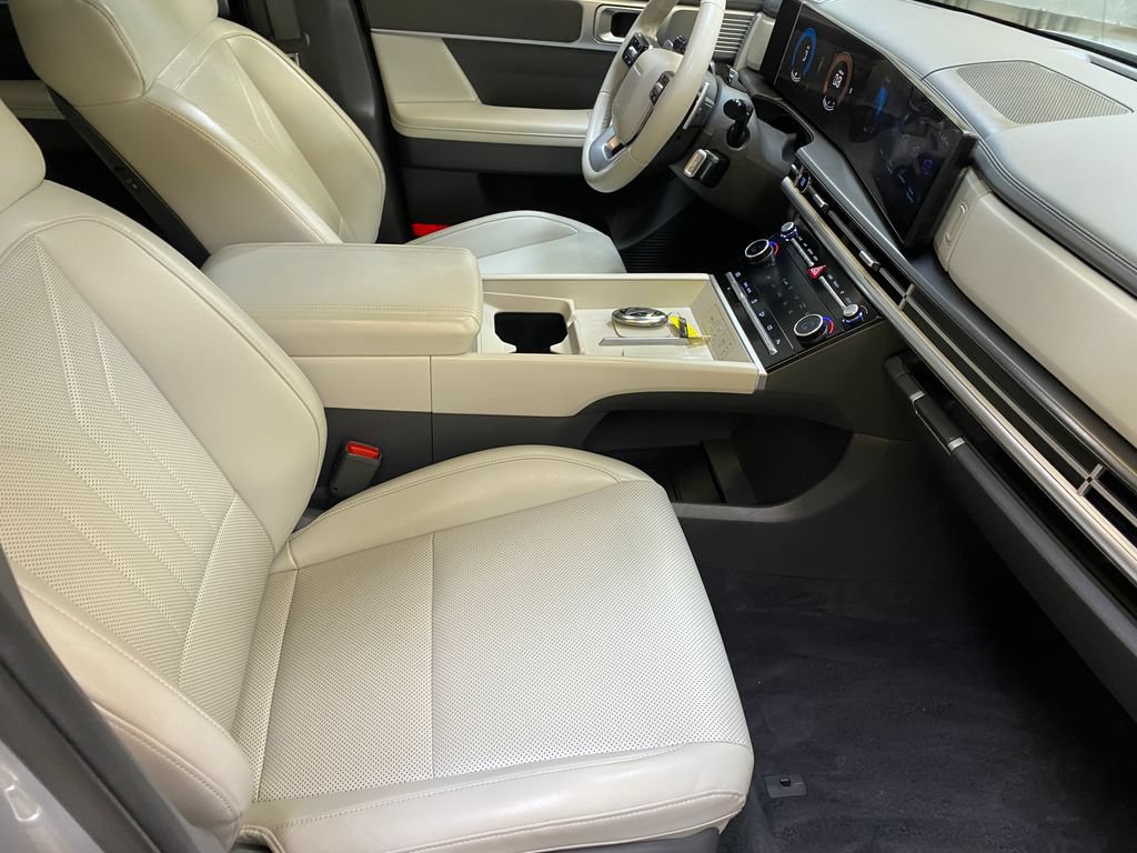 Used 2026 Hyundai Santa Fe SEL FWD image 25