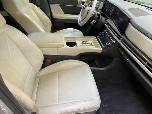 Used 2026 Hyundai Santa Fe SEL FWD image 25