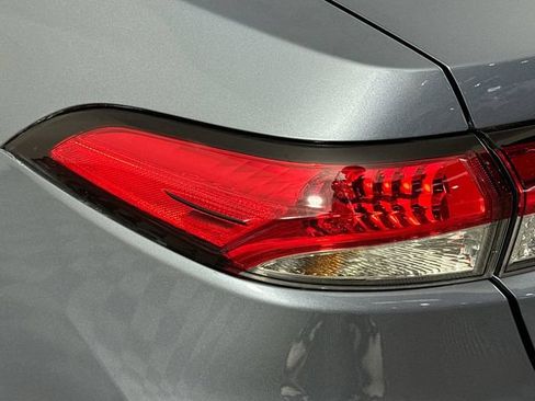 Used 2024 Toyota Corolla LE FWD image 37