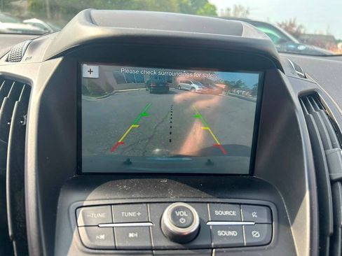 Used 2019 Ford Escape SE AWD/4WD image 15