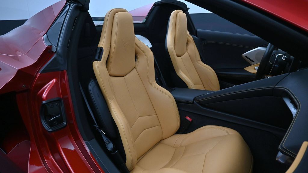 Used 2022 Chevrolet Corvette Stingray Preferred Conv w/ 2LT RWD image 12