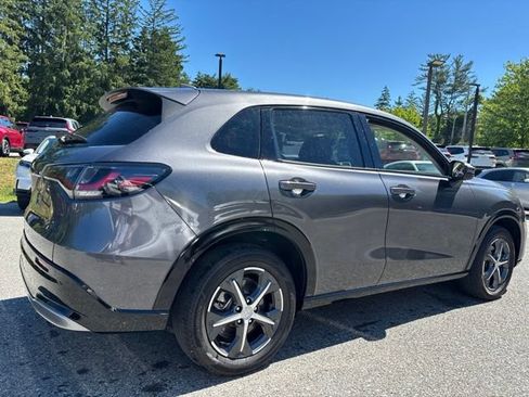 Used 2024 Honda HR-V EX-L image 3