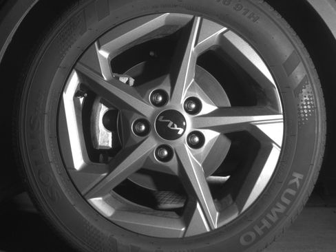 Used 2025 Kia K4 LXS image 12