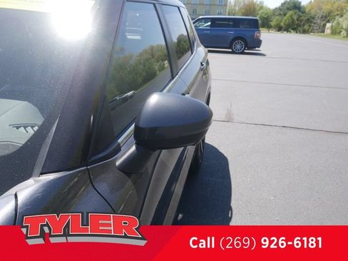 Used 2024 Mitsubishi Outlander SE AWD/4WD image 11