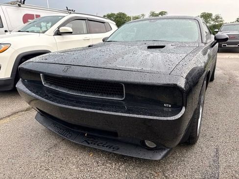 Used 2009 Dodge Challenger R/T RWD image 8