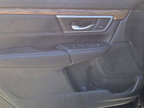 Used 2017 Honda CR-V EX-L image 10