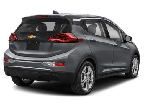 Used 2020 Chevrolet Bolt LT FWD image 2