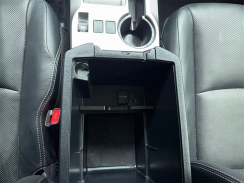 Used 2024 Toyota 4Runner Limited image 33