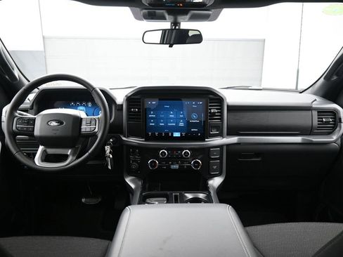 New 2025 Ford F150 XLT w/ Equipment Group 301A Standard image 24