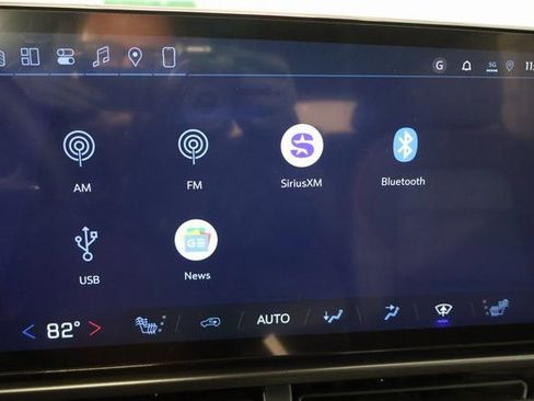 New 2026 Chevrolet Equinox EV RS image 22