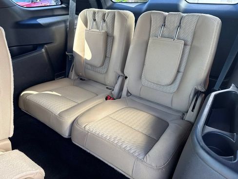 Used 2016 Ford Explorer 4WD image 12