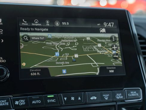 Used 2023 Honda Odyssey Touring image 29