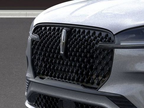 New 2025 Lincoln Aviator Premiere w/ Jet Appearance Package image 17