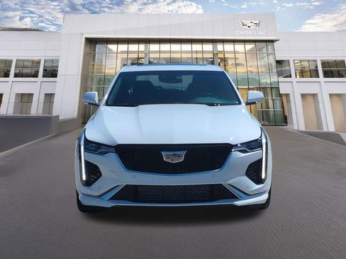 Used 2025 Cadillac CT4 Sport RWD image 2