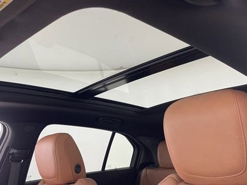 Used 2023 Cadillac XT4 Sport image 45