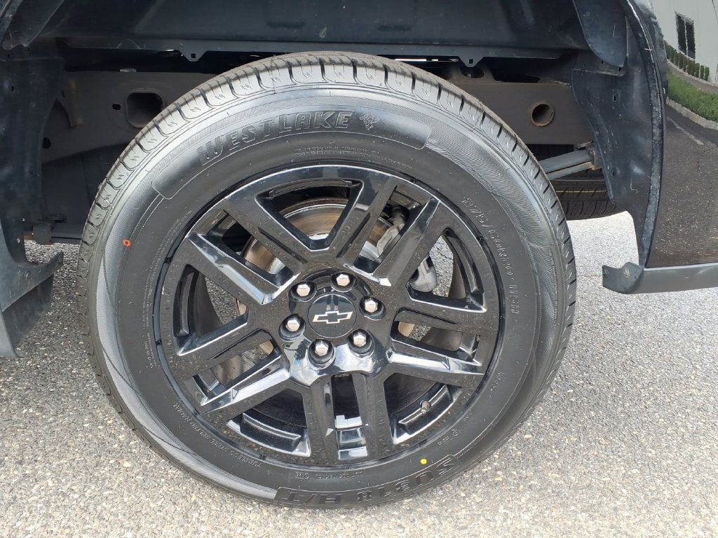 Used 2023 Chevrolet Silverado 1500 RST AWD/4WD image 15