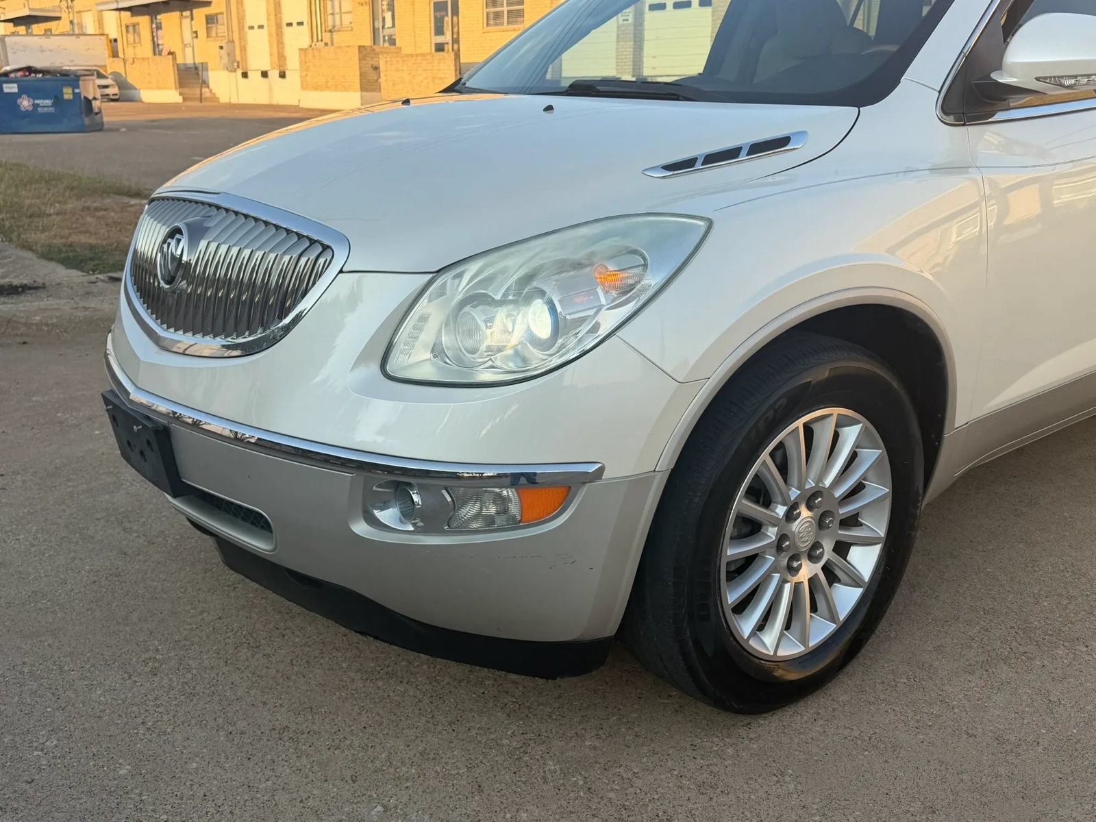 Used 2011 Buick Enclave CXL w/ Trailering Provision Package FWD image 12