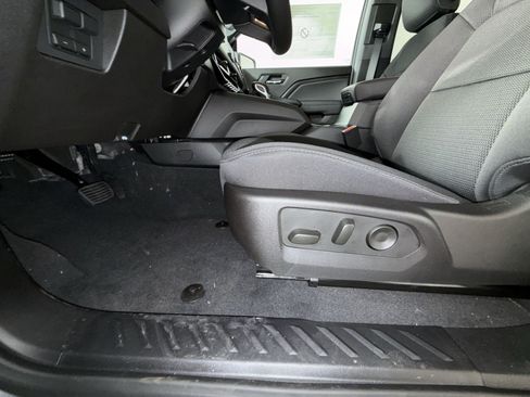 New 2026 GMC Canyon Elevation w/ Convenience Package AWD/4WD image 14