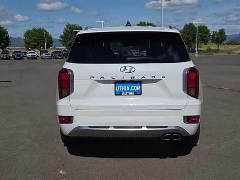 Used 2022 Hyundai Palisade Calligraphy w/ Cargo Package FWD image 13