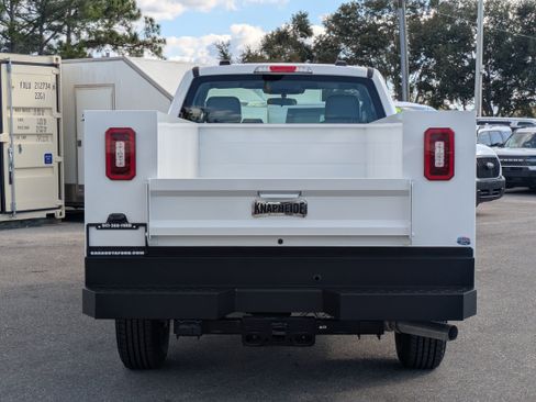 New 2025 Ford F250 XL w/ XL Chrome Package image 6