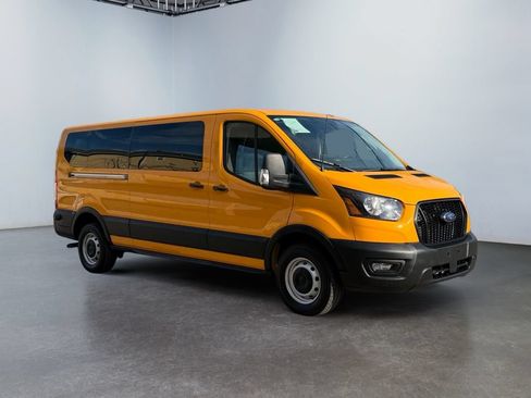 Used 2024 Ford Transit 350 XL RWD image 3