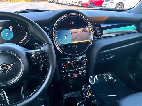 Used 2023 MINI Cooper S image 10