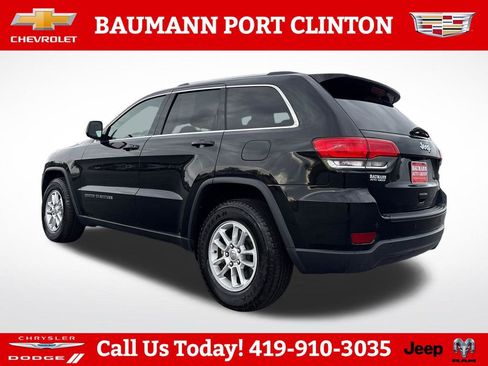 Used 2018 Jeep Grand Cherokee Laredo RWD image 4