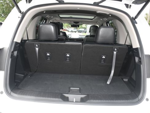 Used 2023 Honda Pilot Touring image 19