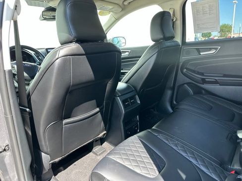Certified 2024 Ford Edge Titanium AWD/4WD image 19