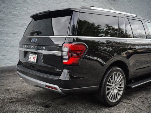 Used 2022 Ford Expedition Max Limited image 15