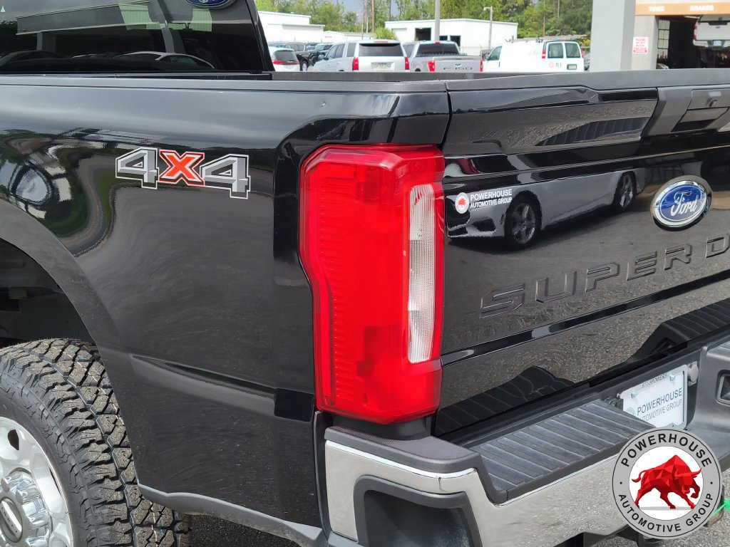 Used 2026 Ford F250 XLT AWD/4WD image 13