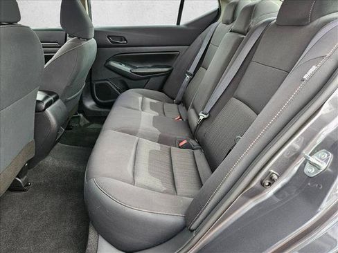Used 2024 Nissan Altima 2.5 SV w/ SV Premium Package FWD image 23