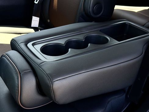 Certified 2025 Honda Odyssey Elite image 26