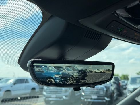 New 2026 GMC Yukon Denali w/ Advanced Technology Package AWD/4WD image 49