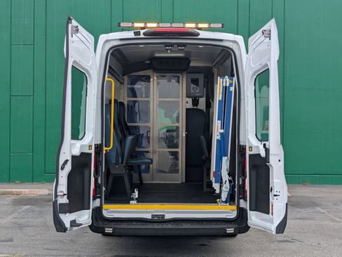 Used 2019 Ford Transit 250 148 High Roof Extended RWD image 17