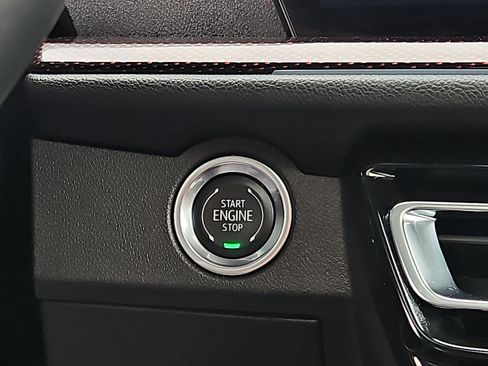 Used 2026 Chevrolet Traverse RS w/ LPO, Floor Liner Package image 24