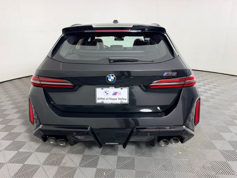 New 2026 BMW M5 Touring w/ M Driver's Package AWD/4WD image 4