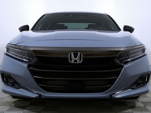 Used 2022 Honda Accord Sport image 5