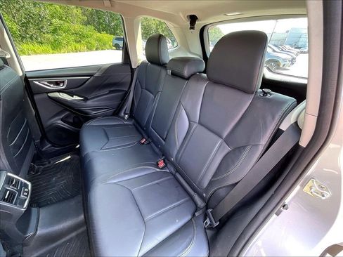 Used 2021 Subaru Forester Limited AWD/4WD image 14