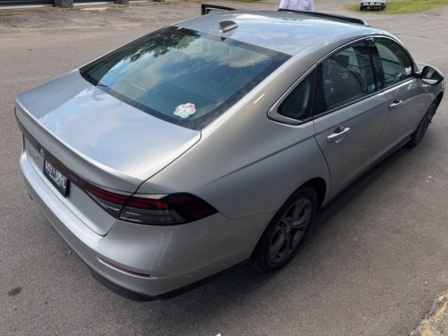 Used 2024 Honda Accord EX image 6