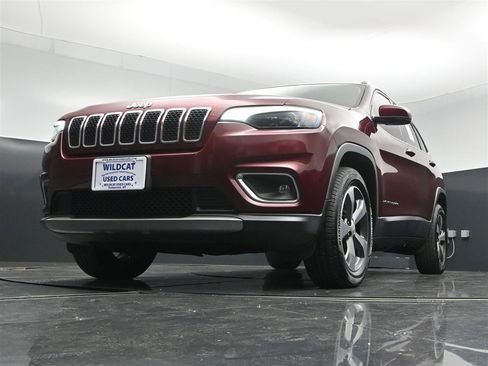 Used 2019 Jeep Cherokee Limited AWD/4WD image 28