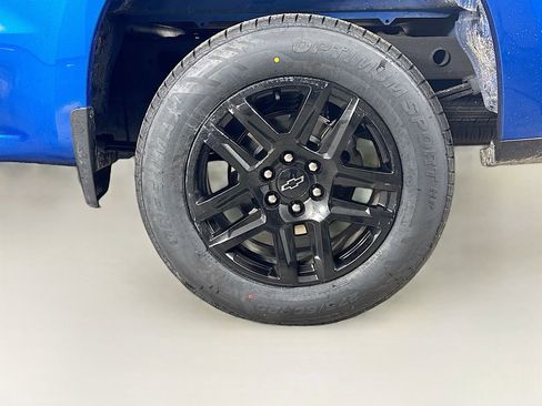 Used 2022 Chevrolet Silverado 1500 Custom RWD image 30
