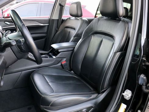 Used 2021 Jeep Grand Cherokee L Limited image 20