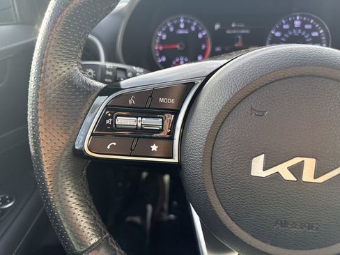 Used 2023 Kia Forte GT-Line image 21