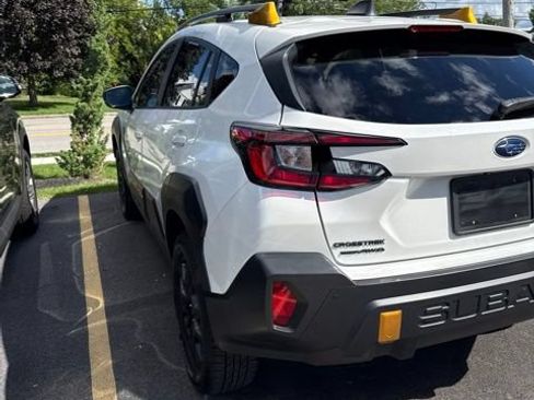 Used 2024 Subaru Crosstrek 2.5i Wilderness AWD/4WD image 33